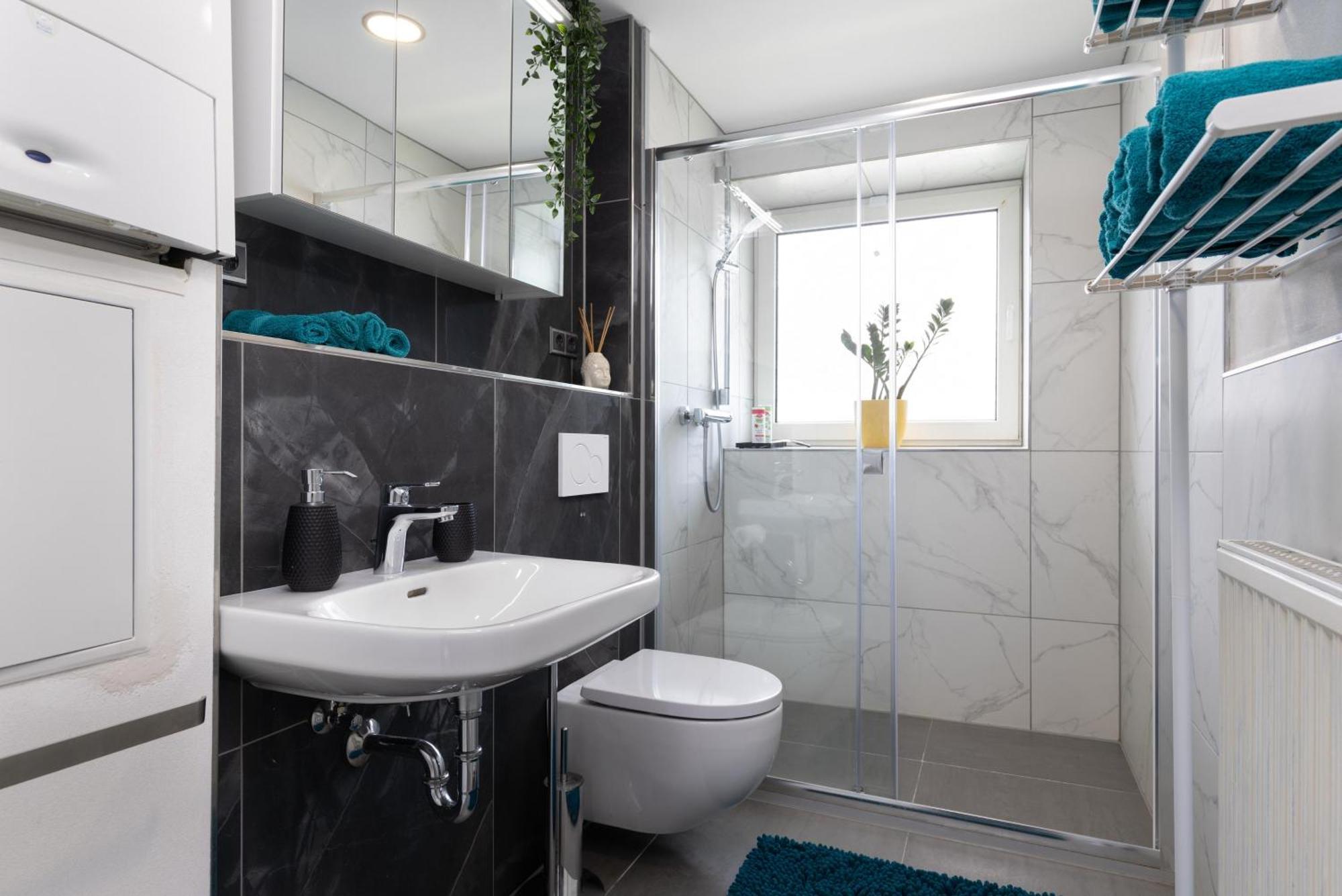 Schoenes, Modernes Apartment Mit Zwei Schlafzimmern - Zentral Mit Balkon Fuer 6 Personen Montabaur Exteriér fotografie